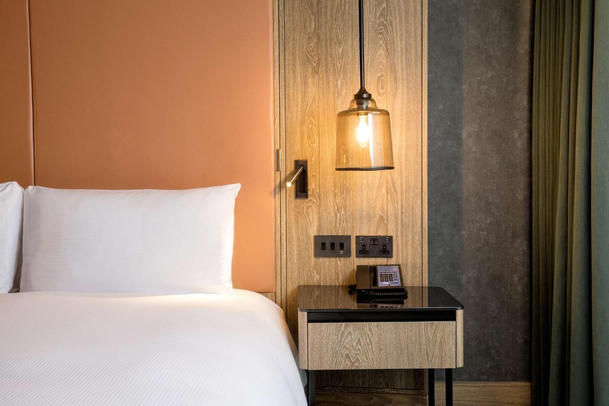 Готель Hilton London Bankside Екстер'єр фото